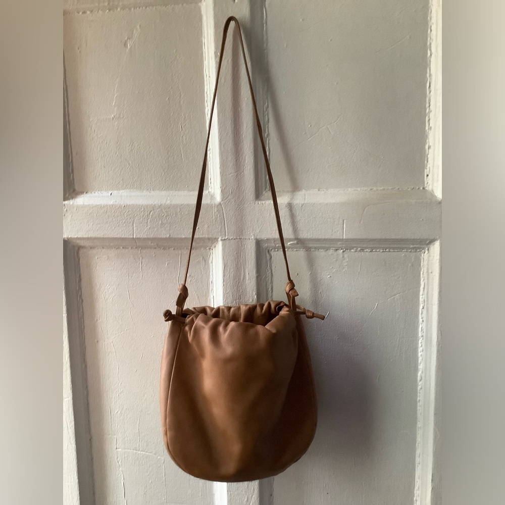 Bottega Veneta Ladies Handbag
